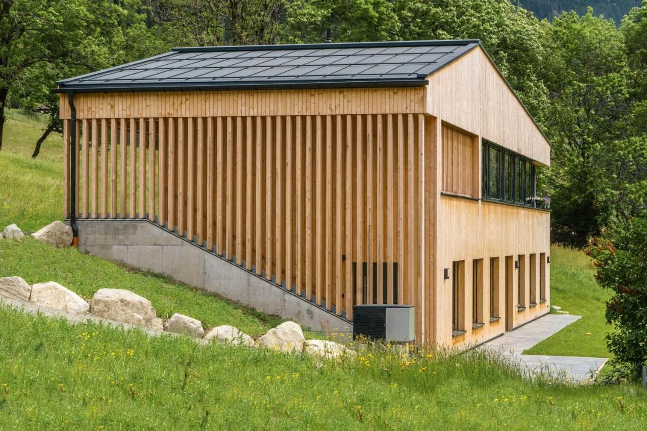 Haus Albuin Apartment Sankt Gallenkirch Bagian luar foto
